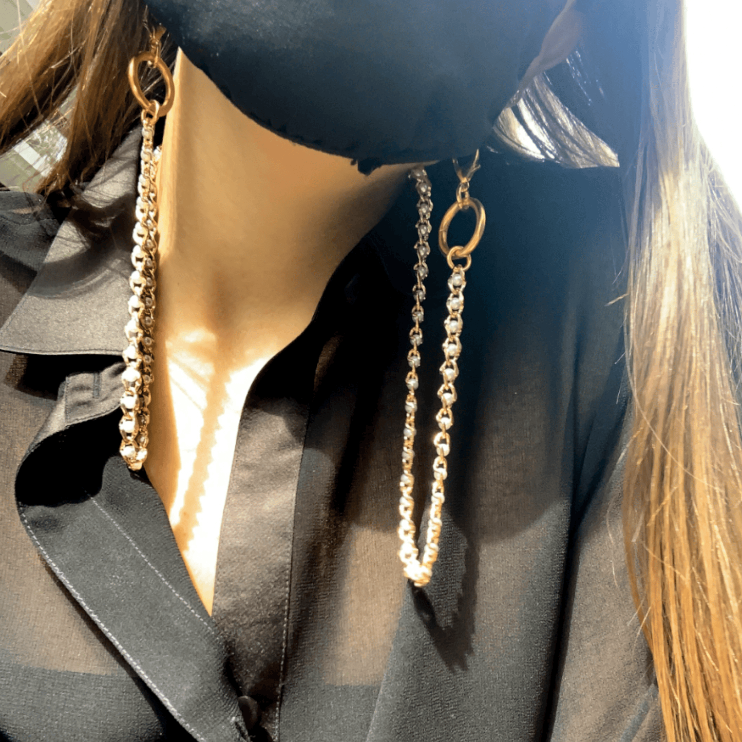 The Jean Pearl Mask Chain
