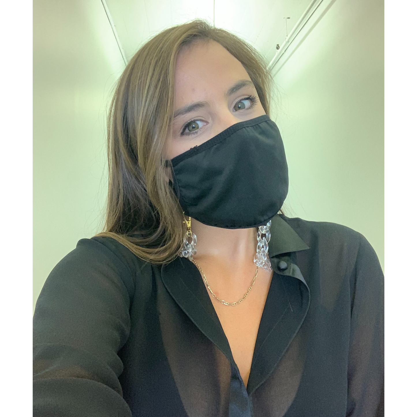 Clear + Classic Mask Chain