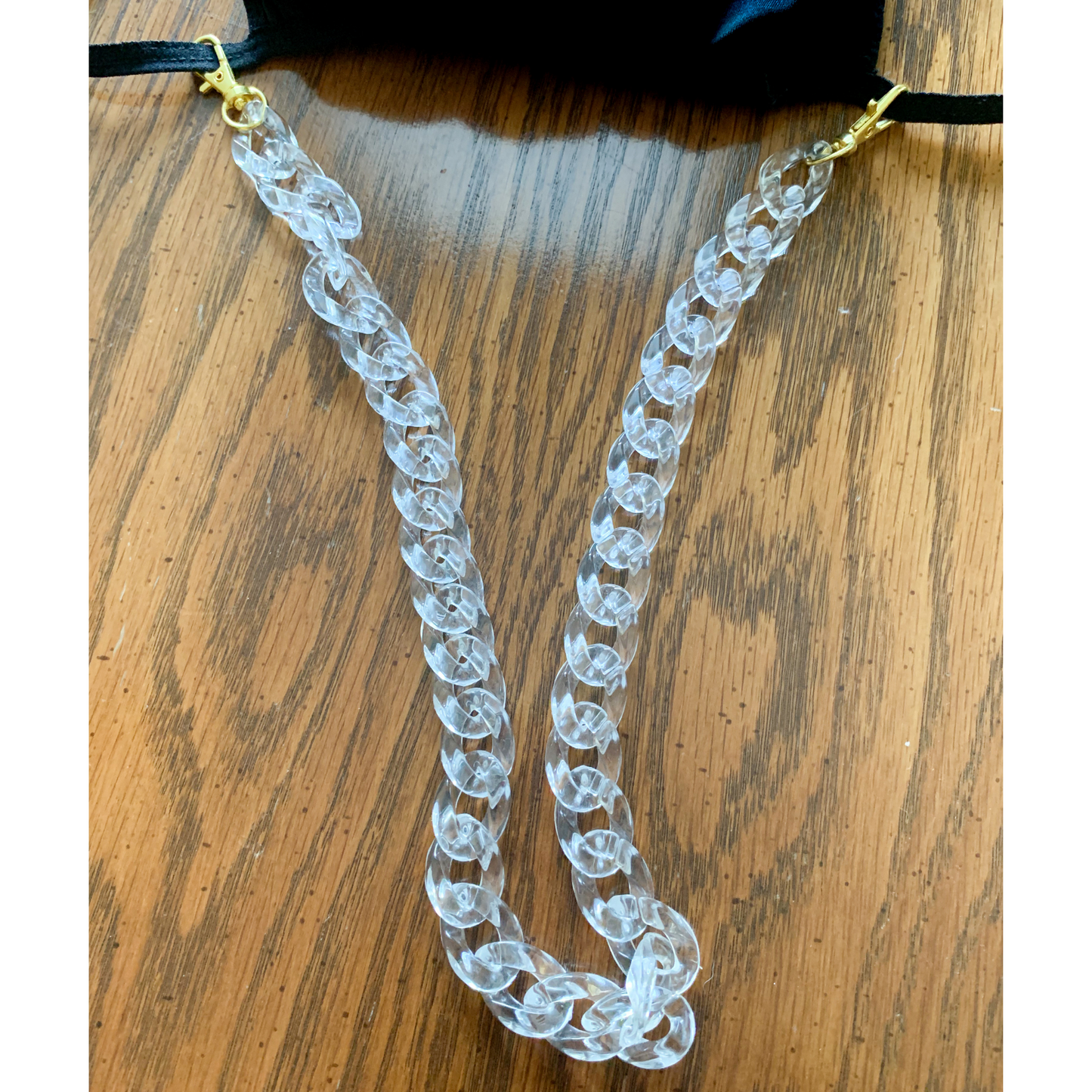 Clear + Classic Mask Chain